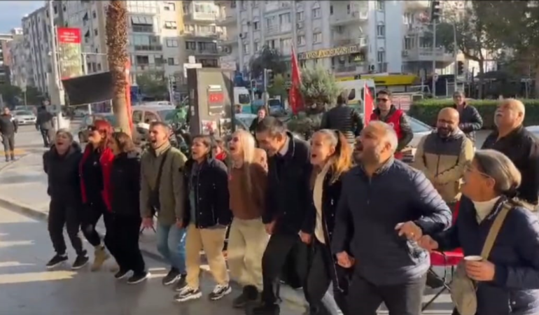 HAKSIZ İŞTEN ÇIKARILAN İŞÇİLER PES ETMİYOR !!!